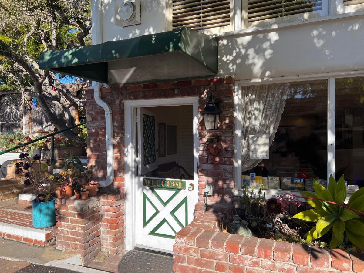 Carmel Garden Inn Exterior photo